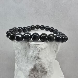 Grade A Natural Black Jade Beaded Stretch Bracelet – 8mm w/ Certificate (18.36g)